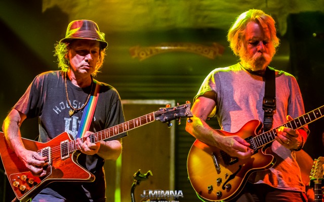 Ratdog – July 12th – Ogden Theatre Ratdog is an ever evolving beast that has just been resurrected from a long hibernation to set out on the first national tour in years, a tour that landed at Ogden Theatre for a intimate night with the band. The lineup changes have altered the musical face of the band a lot, employing the fabled guitar skills of Steve Kimock on lead playing Jerry licks, and a reunion of original founder and bass player, Rob Wasserman, on stand-up while keeping Robyn Sylvester on electric bass too for the most thunderous Ratdog to date.