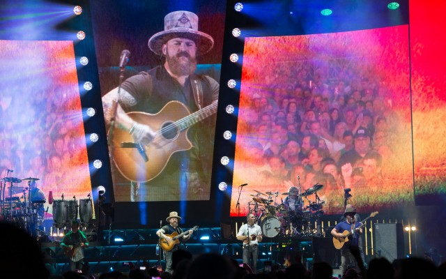 Zac Brown Band – July 29th – Coors Field Saturday night, for only the second time in Coors Field’s history, a major concert rolled in, filling some forty thousand seats in the open air of downtown Denver. The massive stage sat in the center of the outfield, and fans blanketed the field, minus the precious infield. Even to a casual fan, the scale and setting alone was exciting. It had all the grandeur of a show at the Pepsi Center with the charm and comfort of a warm summer night in the open air. Zac Brown Band proceeded to rip through a long evening deep with covers and original hits.