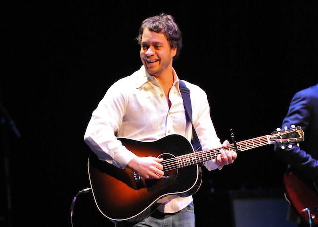 Amos Lee – December 9th – Temple Buell Theater